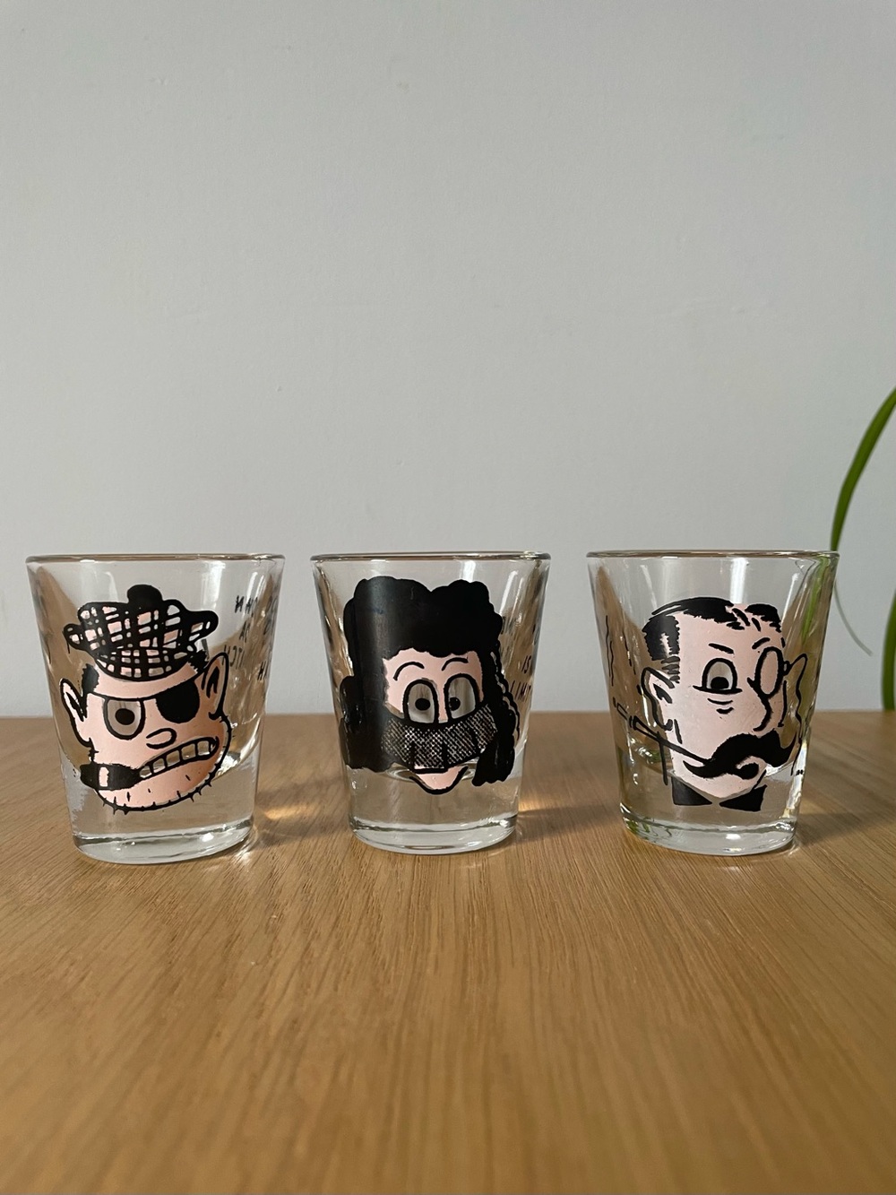 Vintage 1950s Anchor Hocking Roving Eye Novelty Cartoon Shot Glasses Set of 3